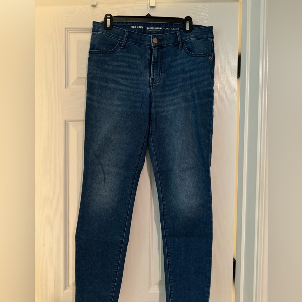 Old Navy Super Skinny Jeans